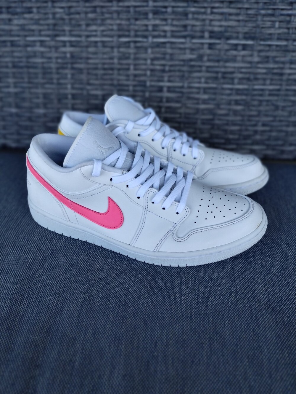 Air Jordan 1 Low White Multi-Color Swoosh Men’s 11.5 CW7033-100 Sneakers